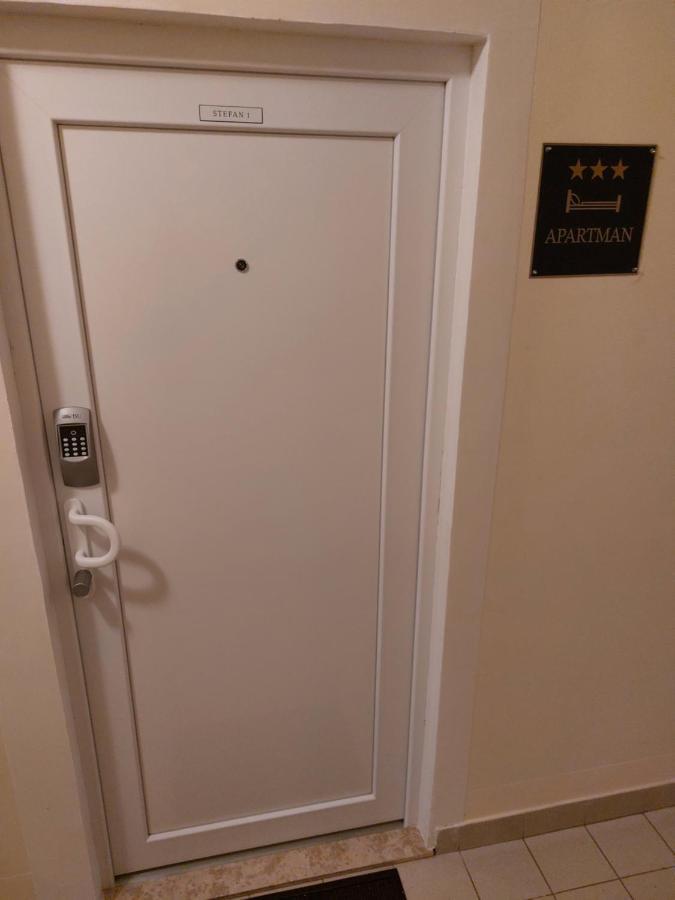 ウマグStefan 1アパートメント エクステリア 写真